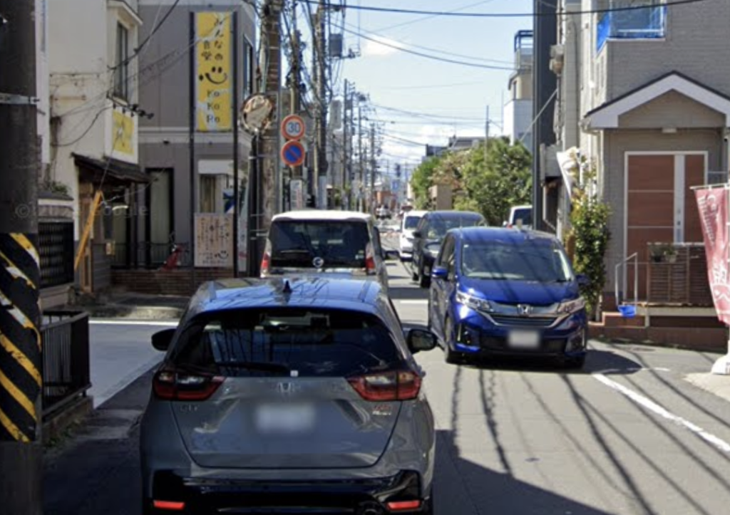 狭い道路